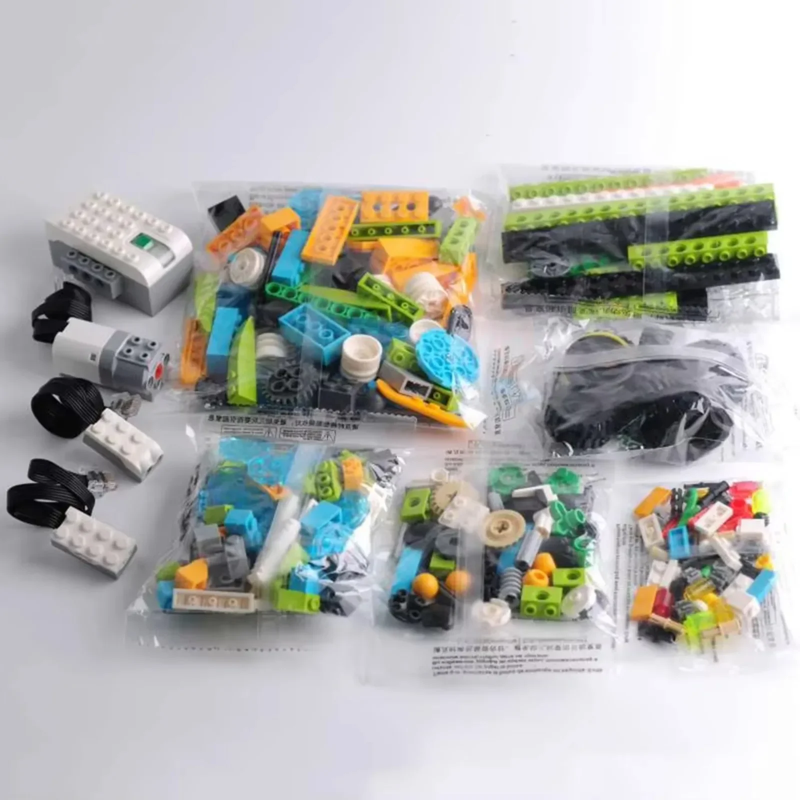 STEM We-do2.0 45300 Core Progr - Diy Electronics Toys 리뷰 및 가격